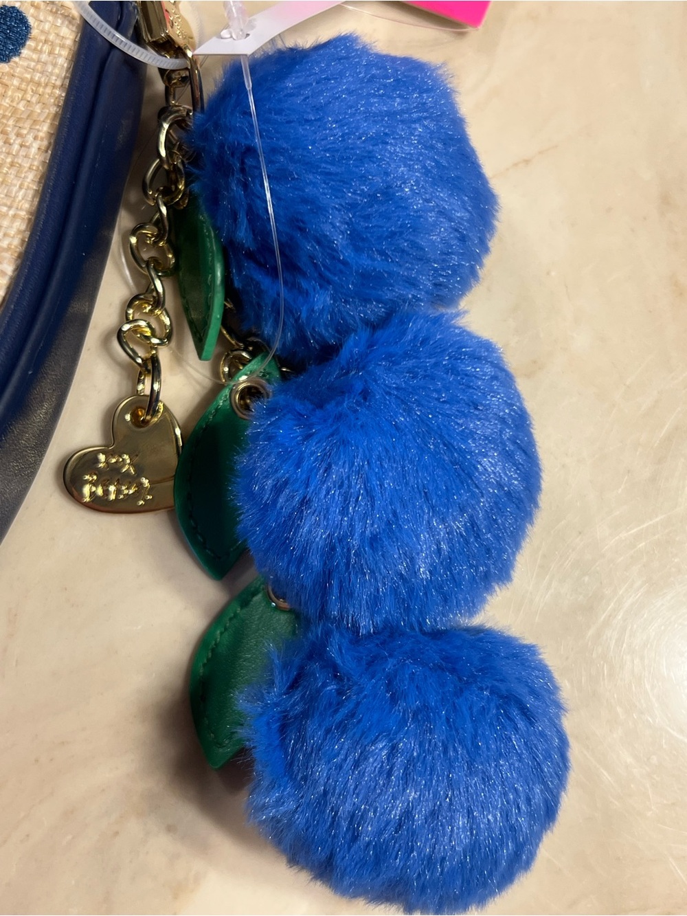 🫐👜BETSEY JOHNSON Straw Blueberry Shoulder Bag With Blueberry Pom-Pom Charm - Picture 11 of 16